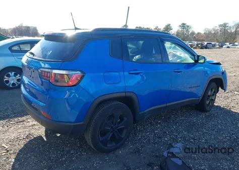 2019 Jeep Compass Altitude 4X4 from USA, damaged, VIN 3C4NJDBB2KT713724